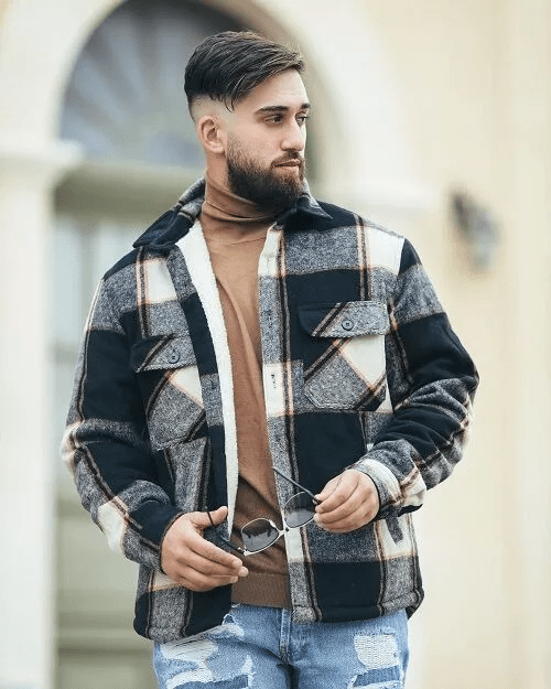 side swept undercut vuốt ngang