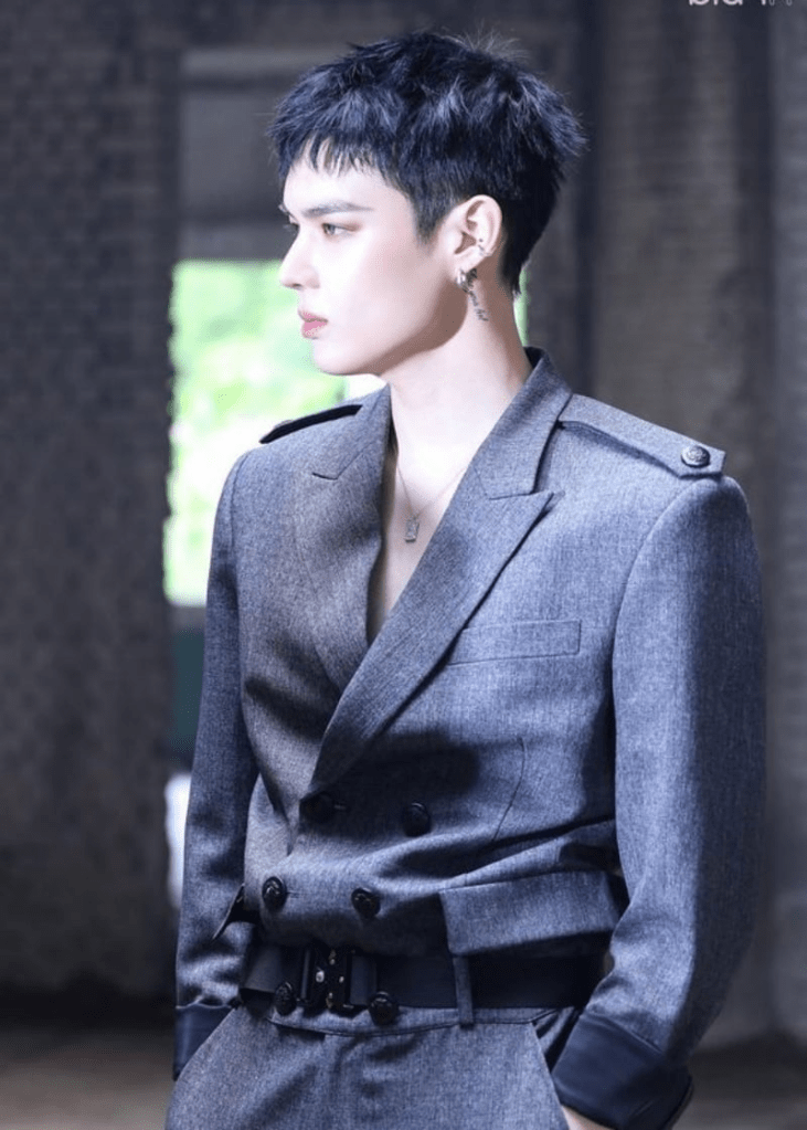 Tóc Pixie Nam ngắn mái ngố