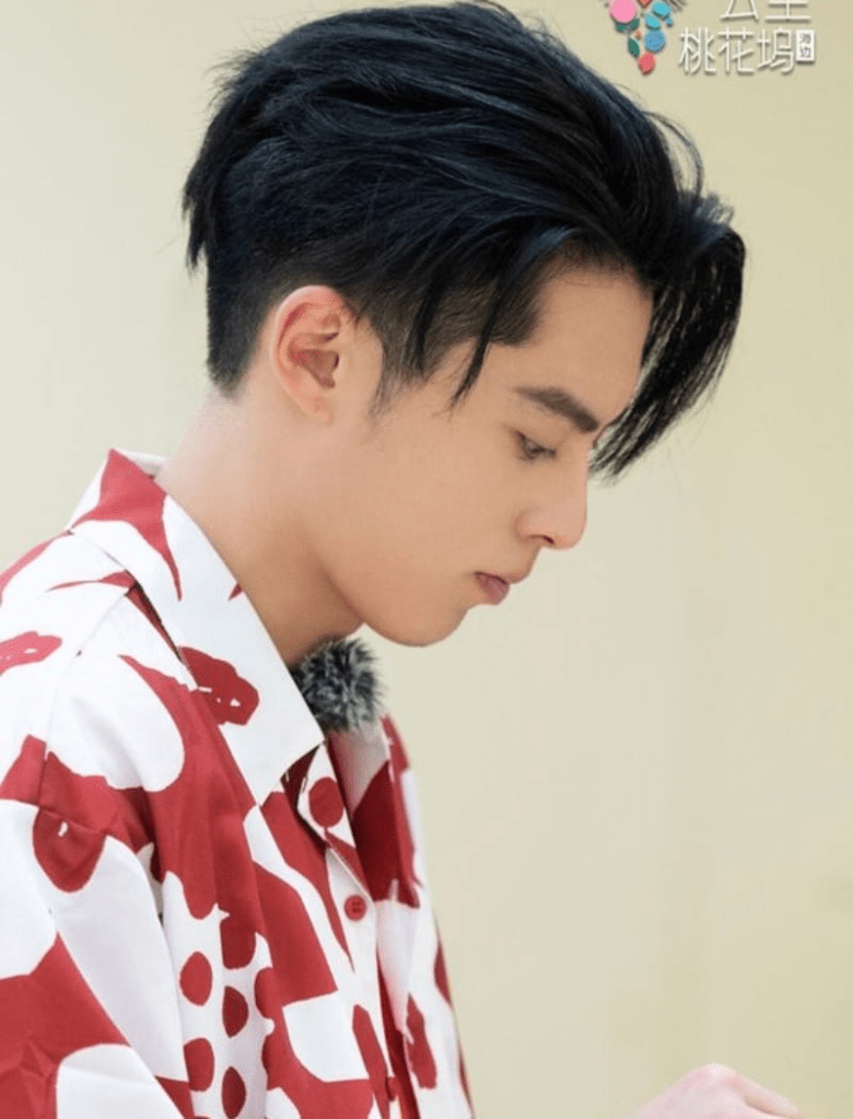 Tóc Pixie Nam undercut