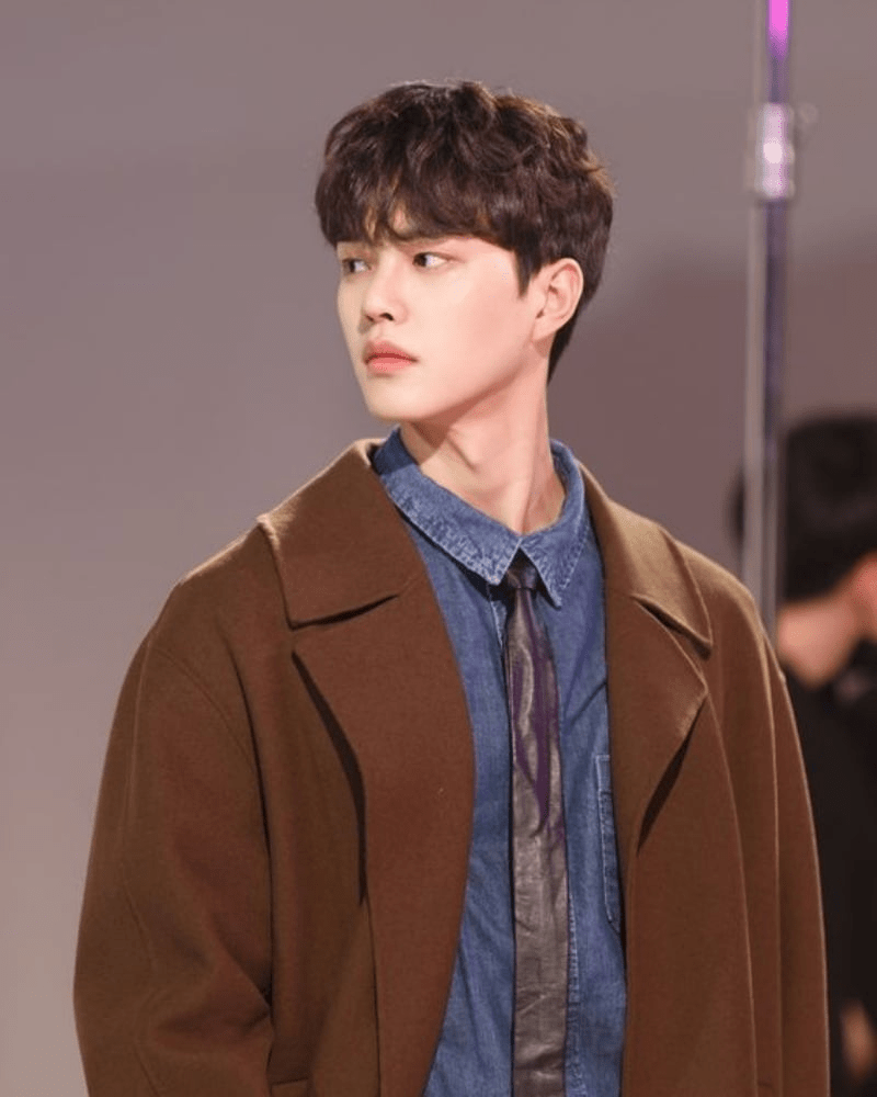 Tóc Pixie Nam Xoăn