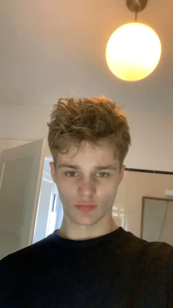 Warrior Cut cho tóc xoăn